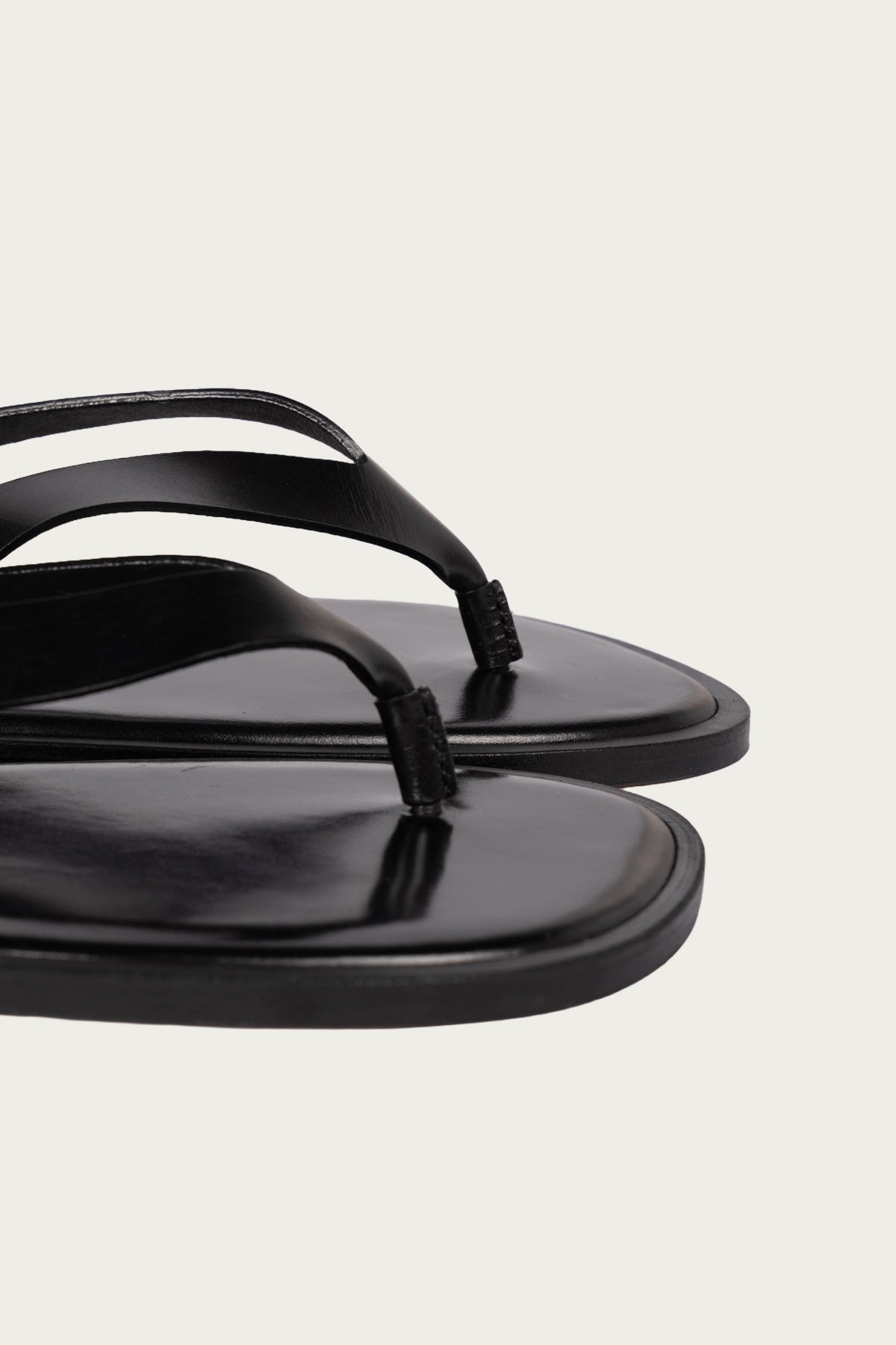 Auralee - Leather Tong Sandals - Black - Canoe Club