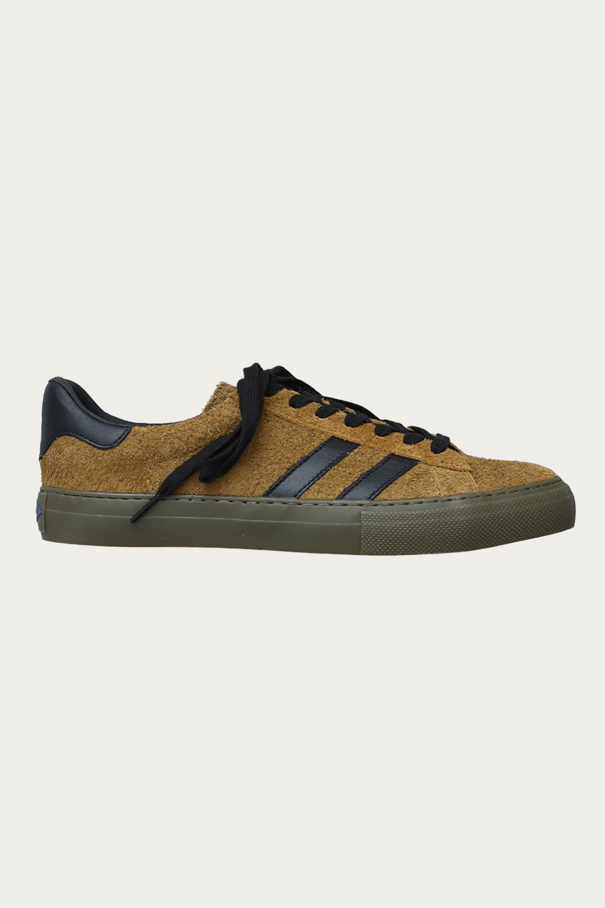 Catch Ball - FL-02 - Suede Camel Black - Canoe Club
