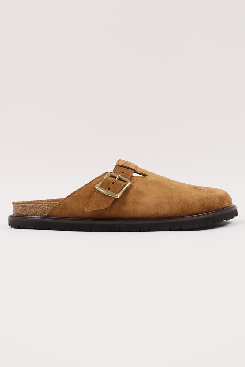 Hender Scheme Buggs Seude Clog | Khaki Beige | Canoe Club