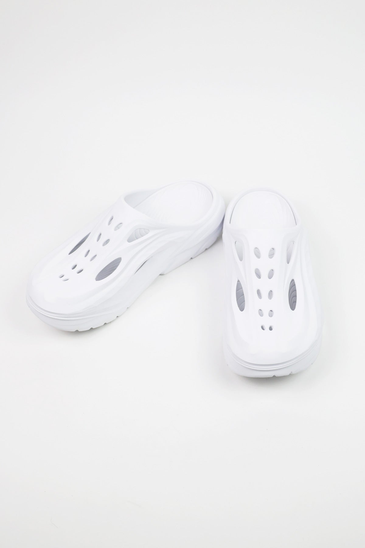 HOKA - Recovery Mule - White/White - Canoe Club