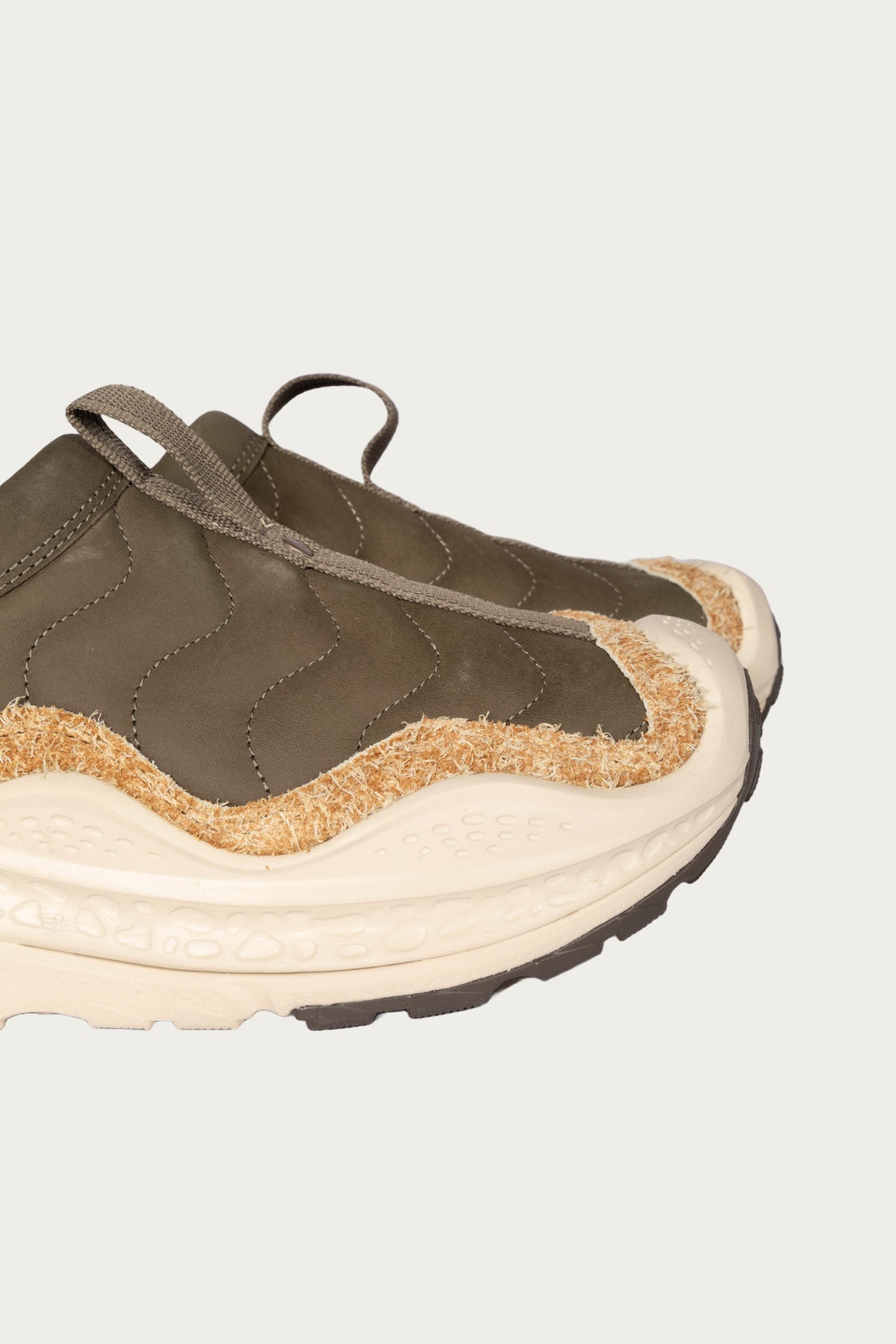 HOKA - U Ora Primo TP - Antique Olive/Oat Milk - Canoe Club