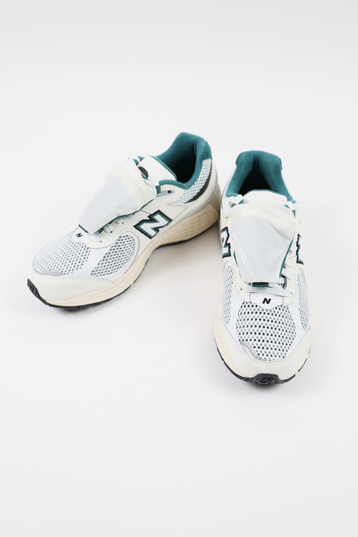 New Balance - 2002R - White/Green - Canoe Club