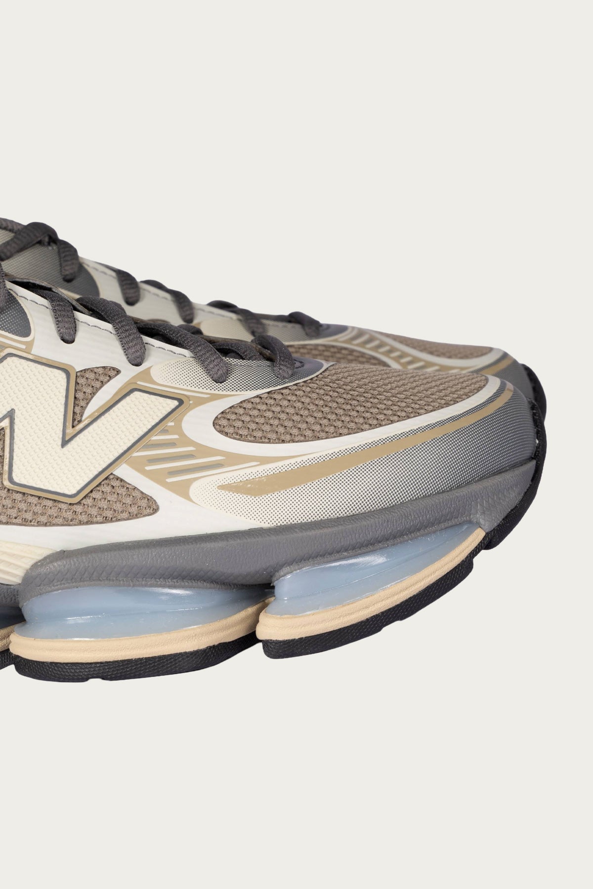 New Balance - 2000 - Grey Matter/Timberwolf - Canoe Club