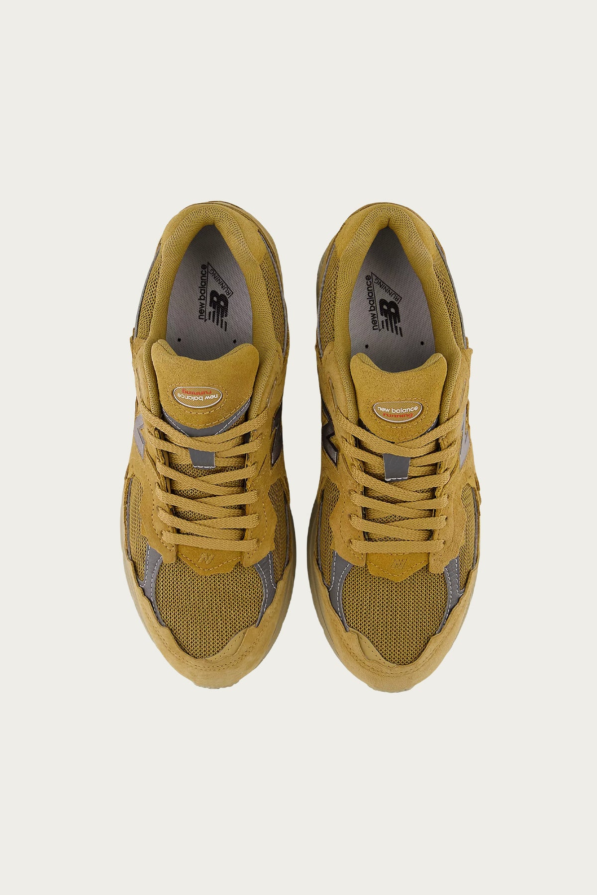 New Balance - 2002 - Stucco/Castlerock - Canoe Club