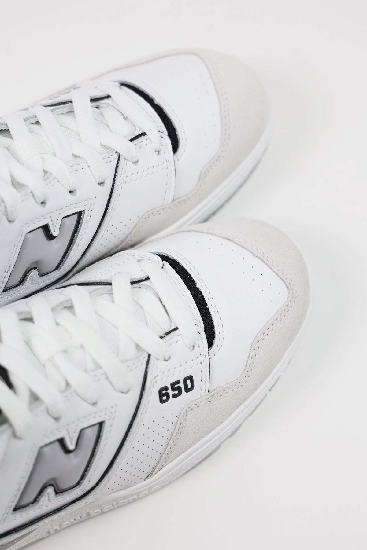 New Balance - 650 - White/Black - Canoe Club