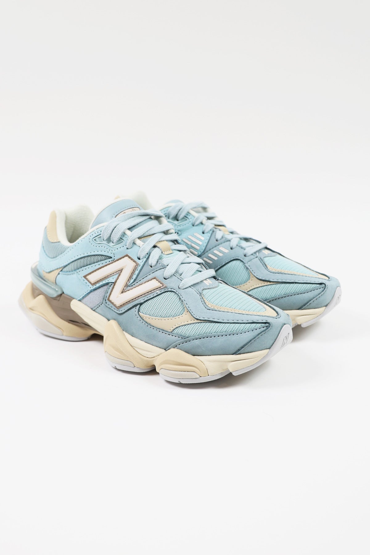 New Balance - 9060 - Blue/Beige - Canoe Club