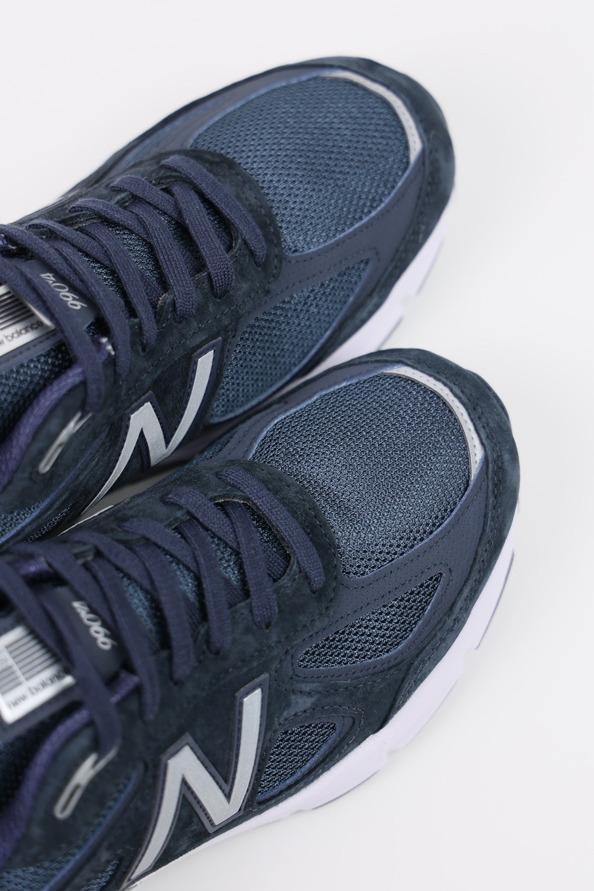 New Balance - 990v4 - White/Navy - Canoe Club