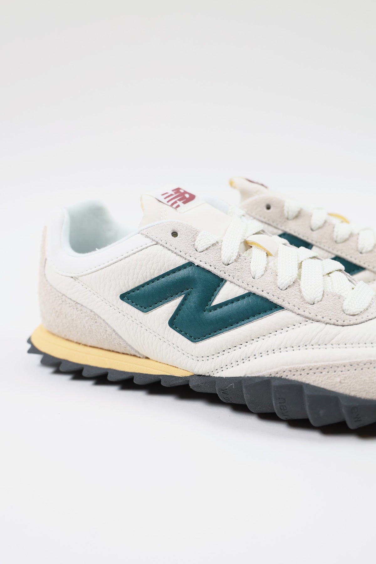 New Balance - RC30 - Beige/Green - Canoe Club