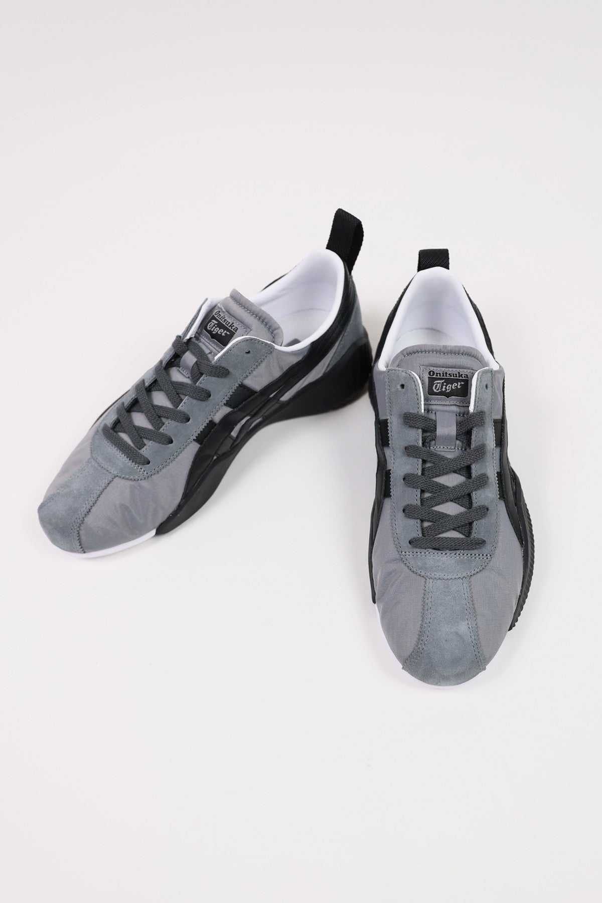 Onitsuka Tiger - Acromount - Sheetrock/Black - Canoe Club