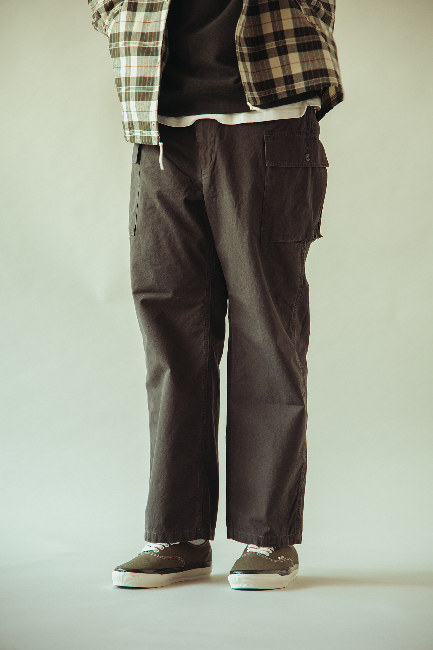 Phigvel - Poplin Cloth Cargo Trousers - Faded Charcoal - Canoe Club