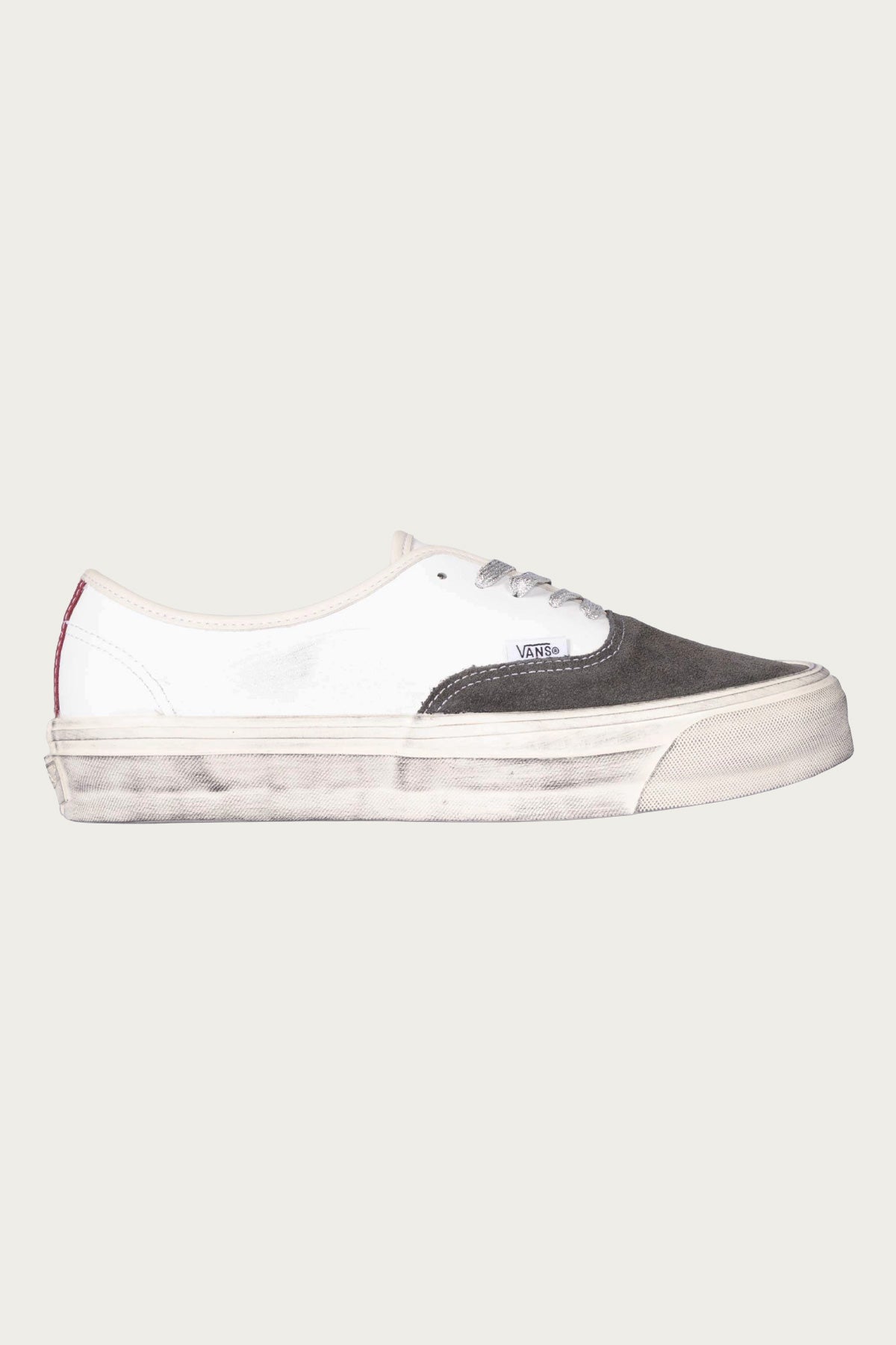 Vans - LX Authentic 44 - Aged Black/White - Canoe Club