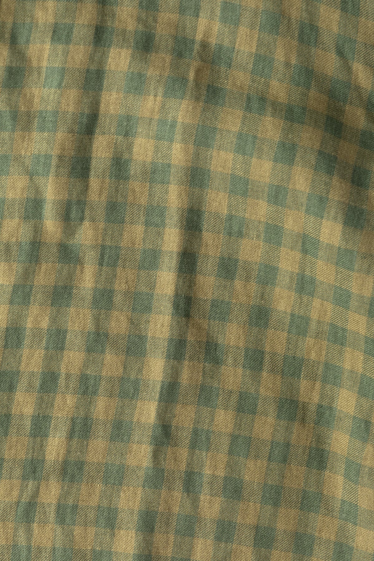 William Frederick - Cafe Shirt - Grass Plaid Irish Linen - Canoe Club