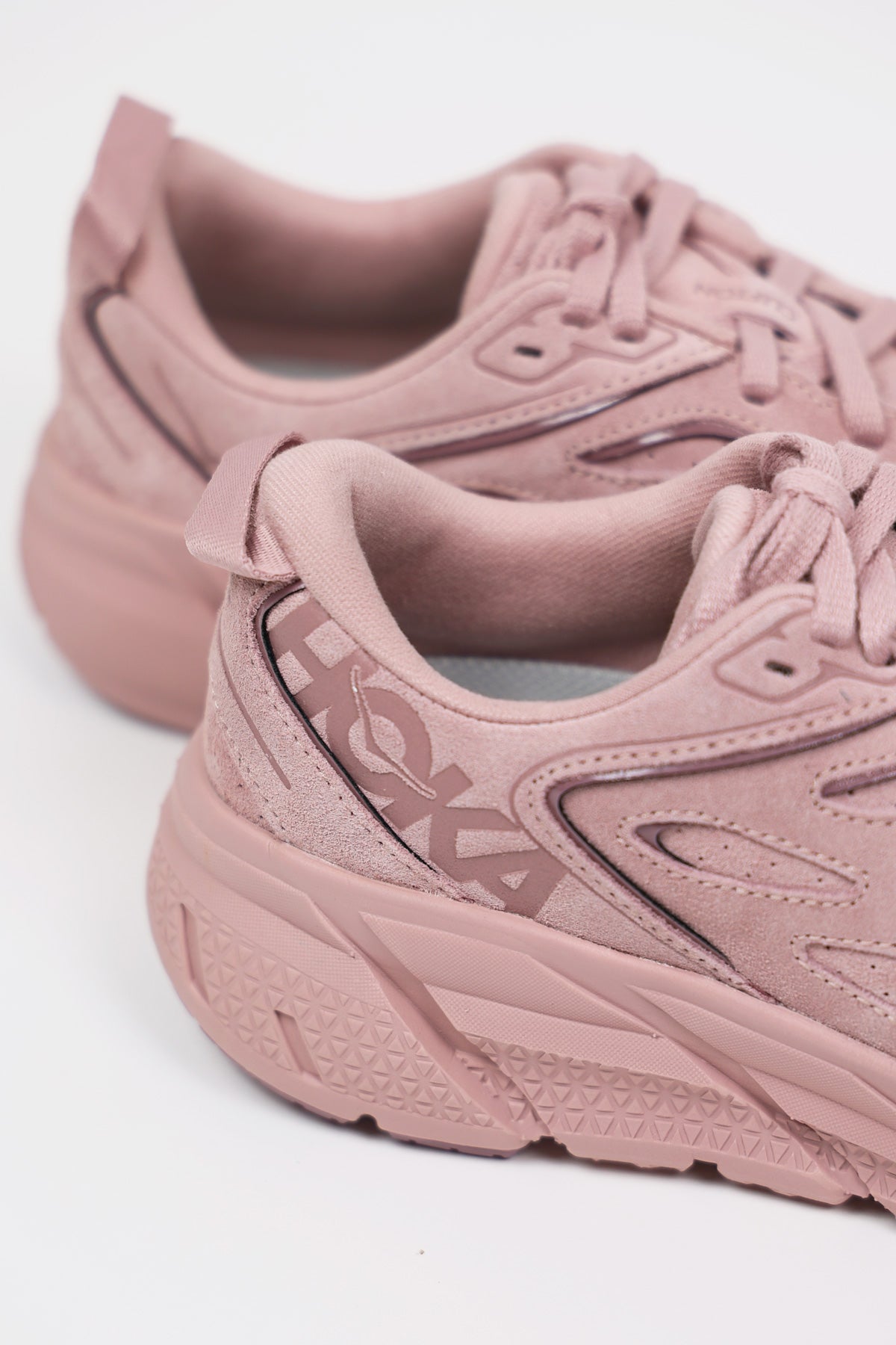 HOKA - Clifton L Suede - Pale Mauve - Canoe Club