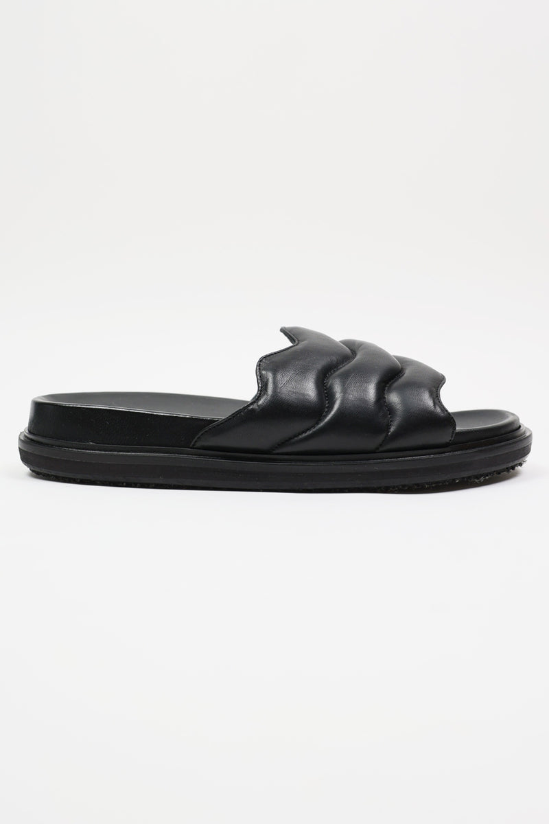 Marni Fussbett Shoe | Black | Canoe Club display picture 3
