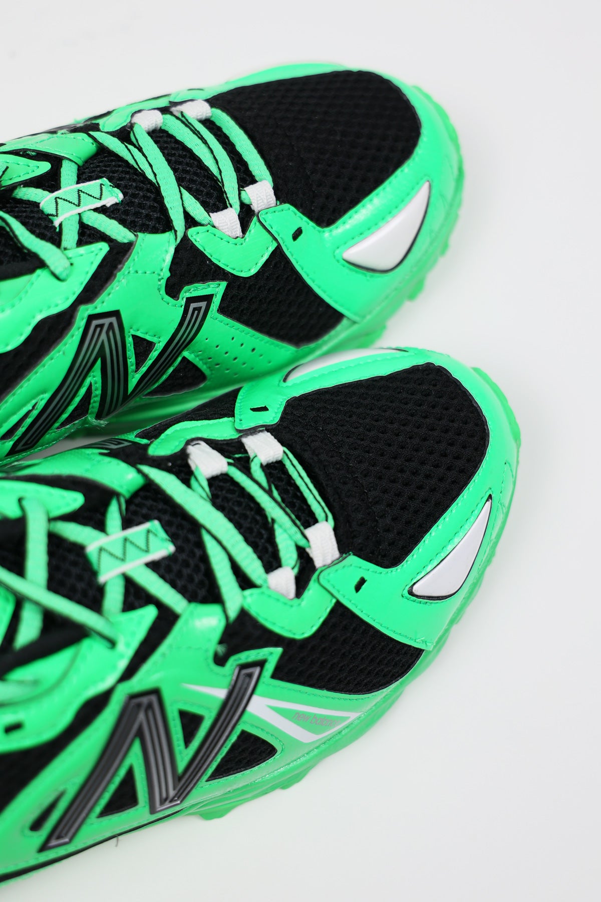 New Balance - 610v1 - Green Punch/Lilac Cloud/Black - Canoe Club
