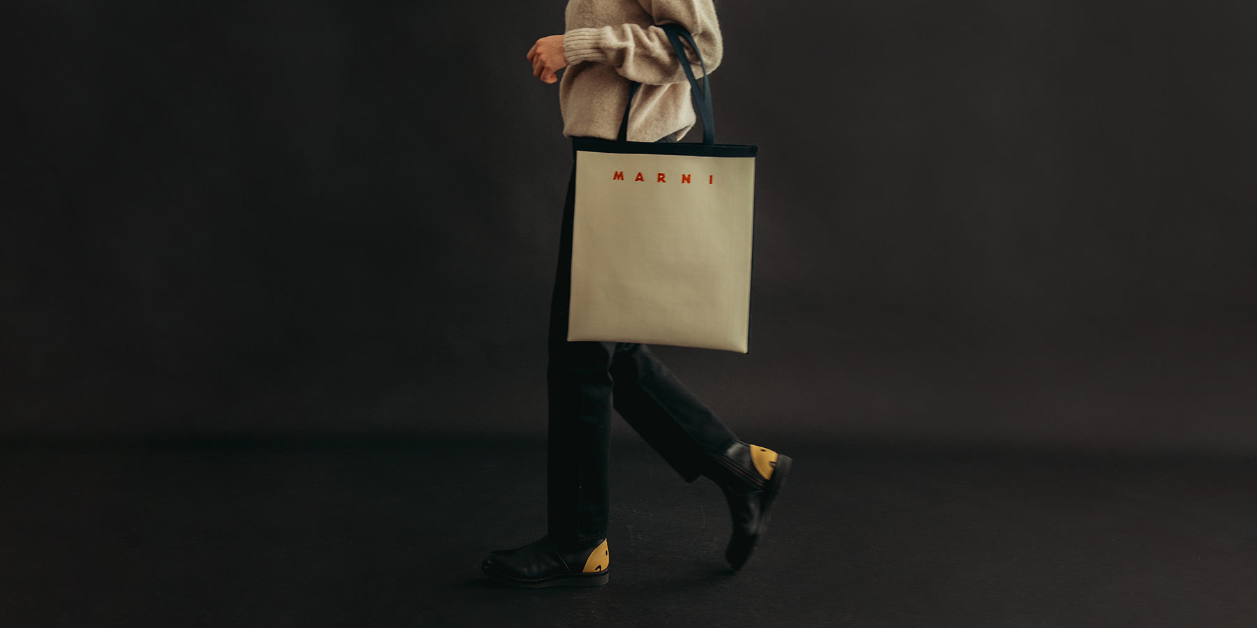 holiday gift guide under $25 at canoe club