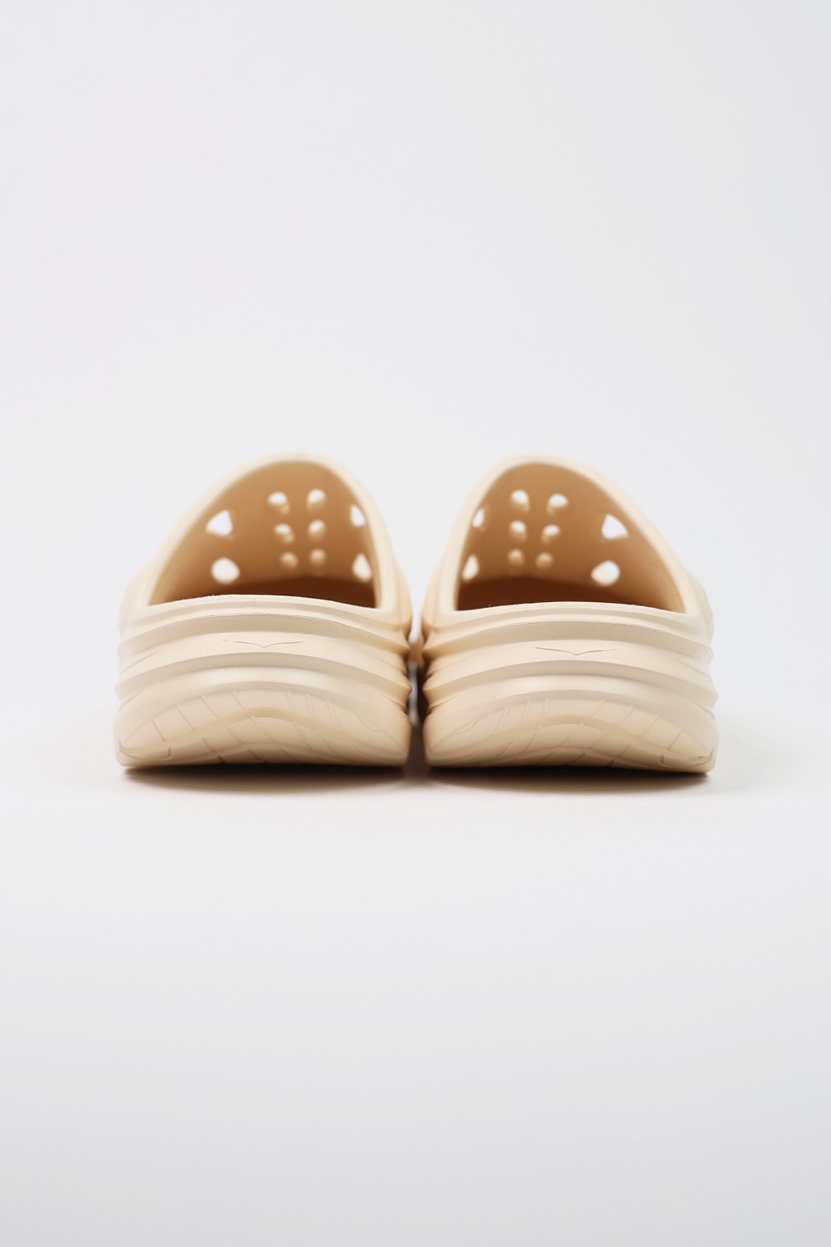 HOKA - Recovery Mule - Vanilla/Vanilla - Canoe Club
