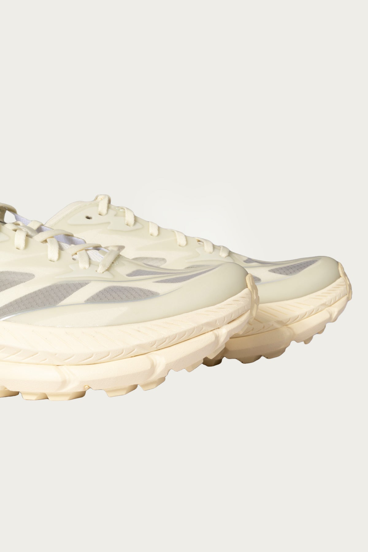 HOKA - U Mafate Speed 4 Lite - Truffle Salt/Vintage Yellow - Canoe Club