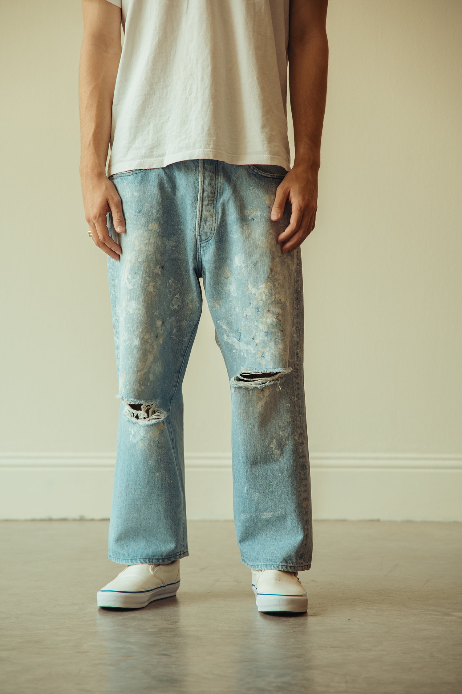 Herill - HL Damaged Denim - Damaged Worn - Canoe Club