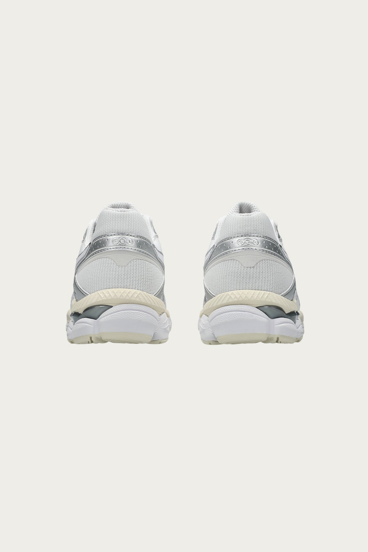 ASICS - Gel-Cumulus 16 - White/White - Canoe Club