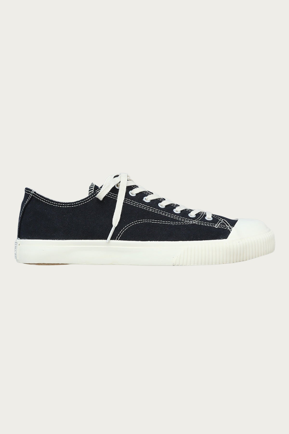 Catch Ball - M-01 - Black - Canoe Club
