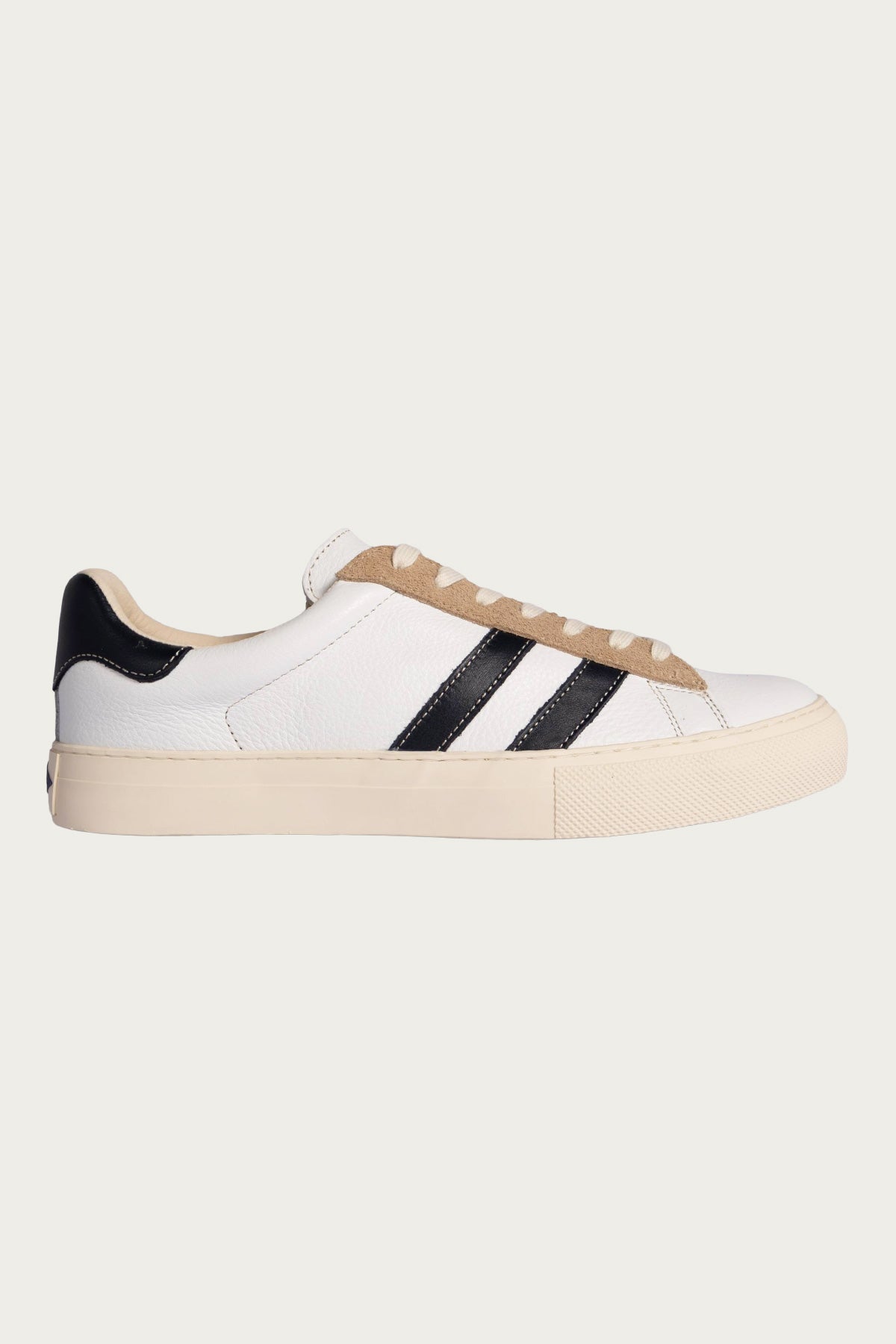 Catch Ball - FL-02 - Leather White Navy - Canoe Club