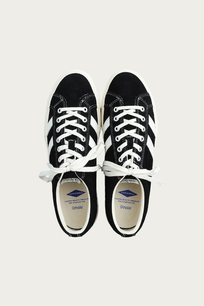 Catch Ball - B-02 - Suede Black - Canoe Club