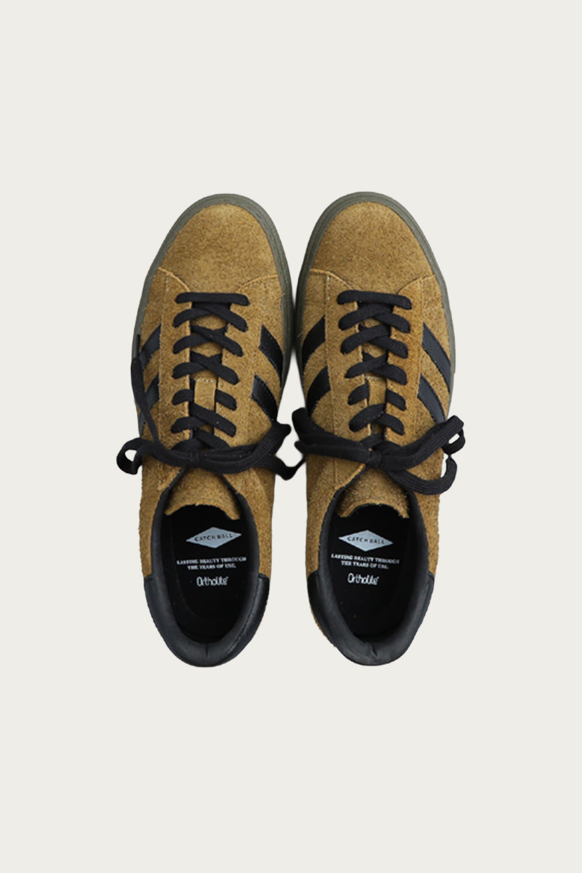 Catch Ball - FL-02 - Suede Camel Black - Canoe Club