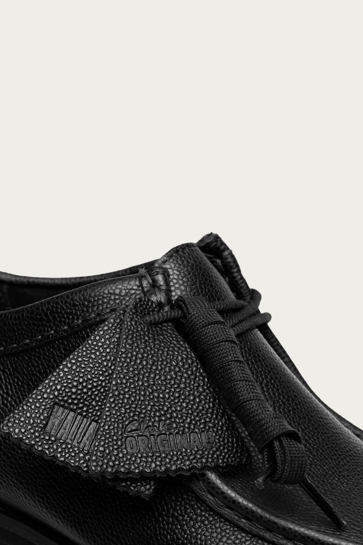 Clarks - Walla Yukoner - Black Scotch Grain - Canoe Club