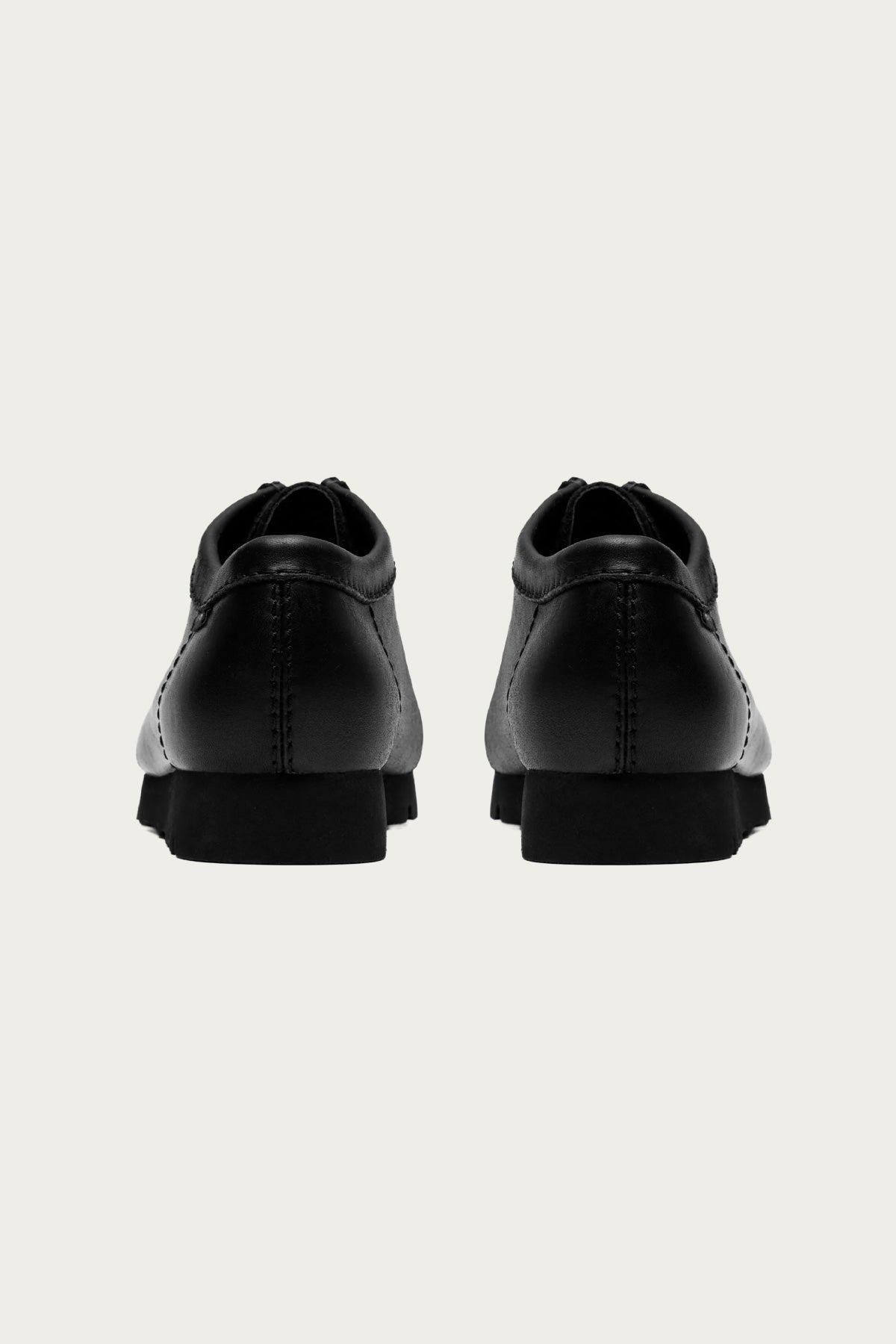 Clarks - Wallabee Goretex - Black - Canoe Club
