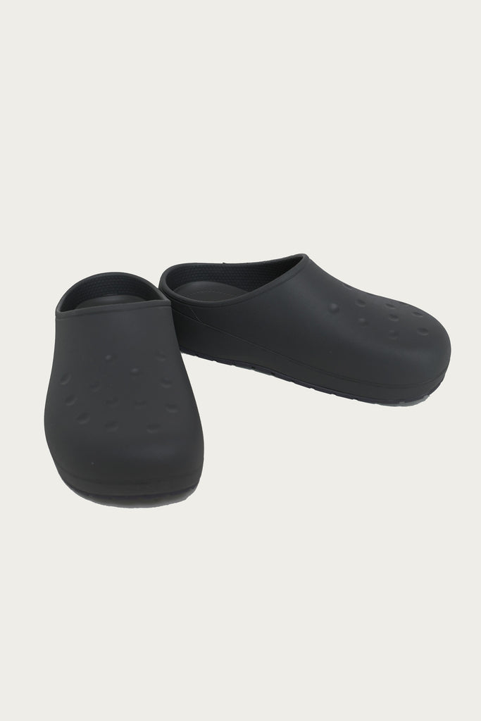 Crocs - Classic Quiet Clog - Black Sand - Canoe Club