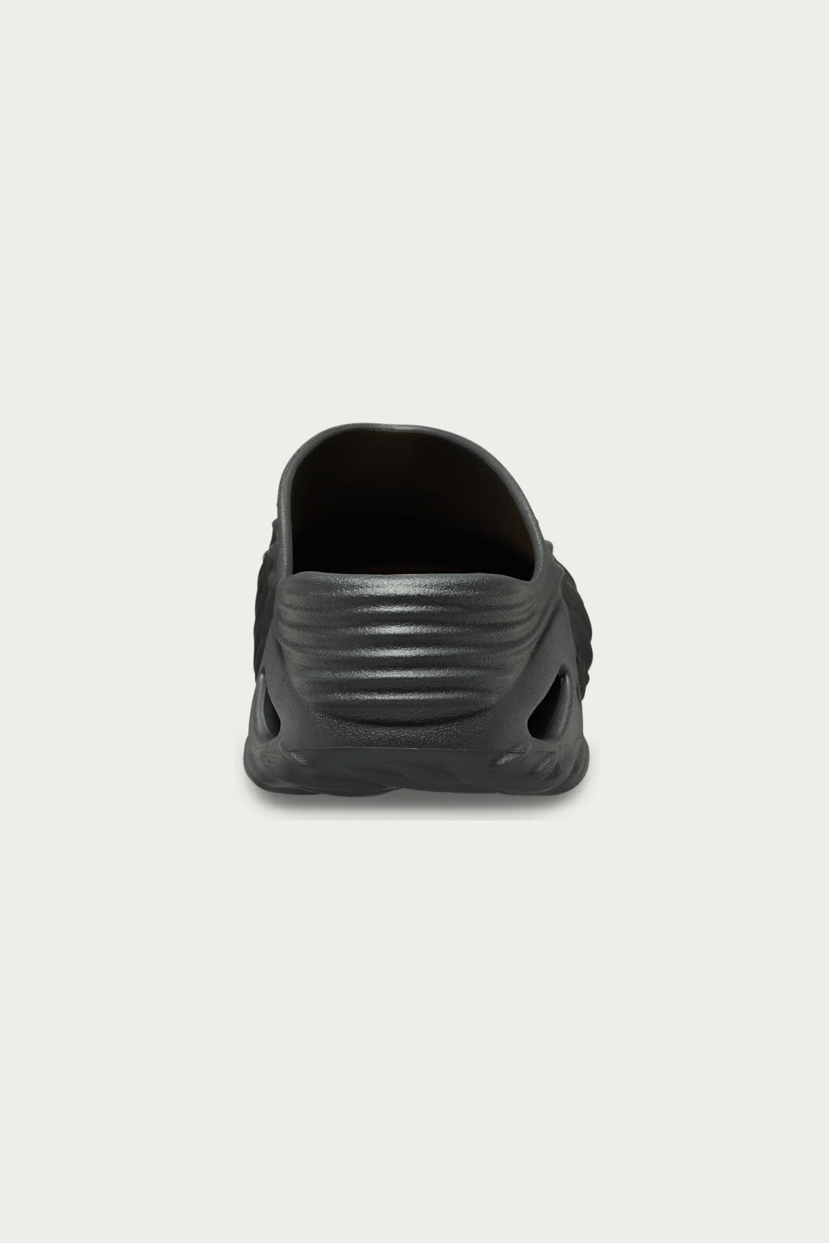 Crocs - Echo Wave - Black Sand - Canoe Club