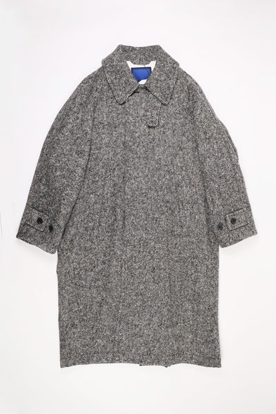 Document Donegal Tweed Inverted Pleats Balmacaan | Beige | Canoe Club