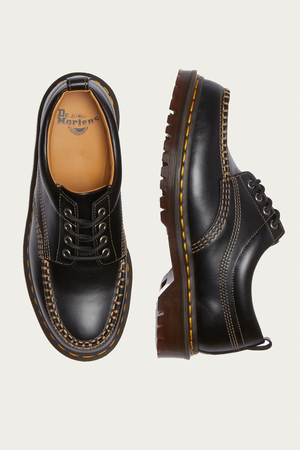 Dr. Martens - Lowell - Analine Black - Canoe Club