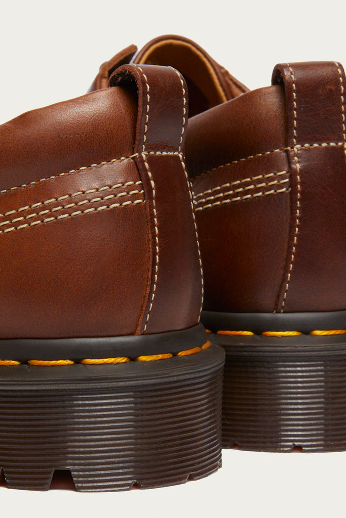 Dr. Martens - Lowell - Butterscotch - Canoe Club