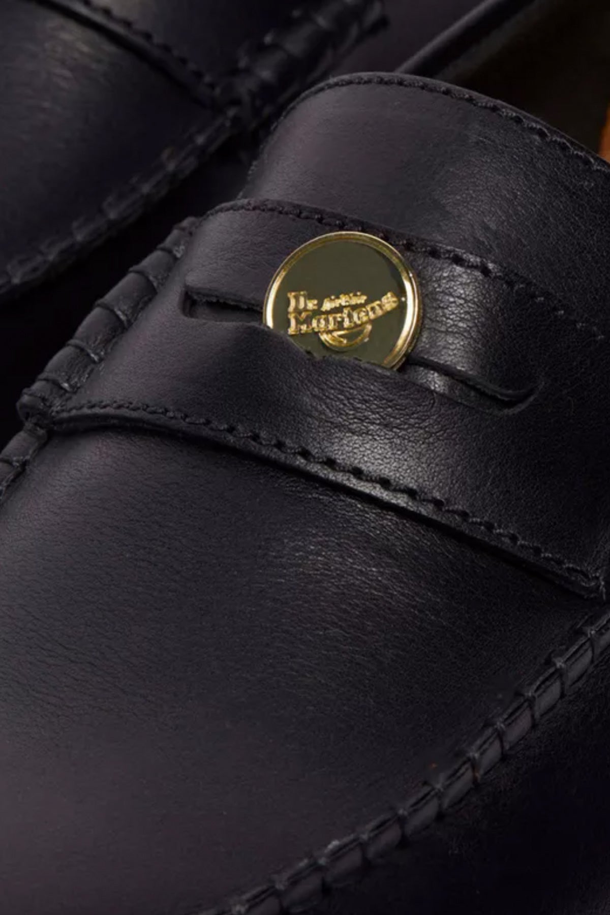 Dr. Martens - Penton - Black - Canoe Club