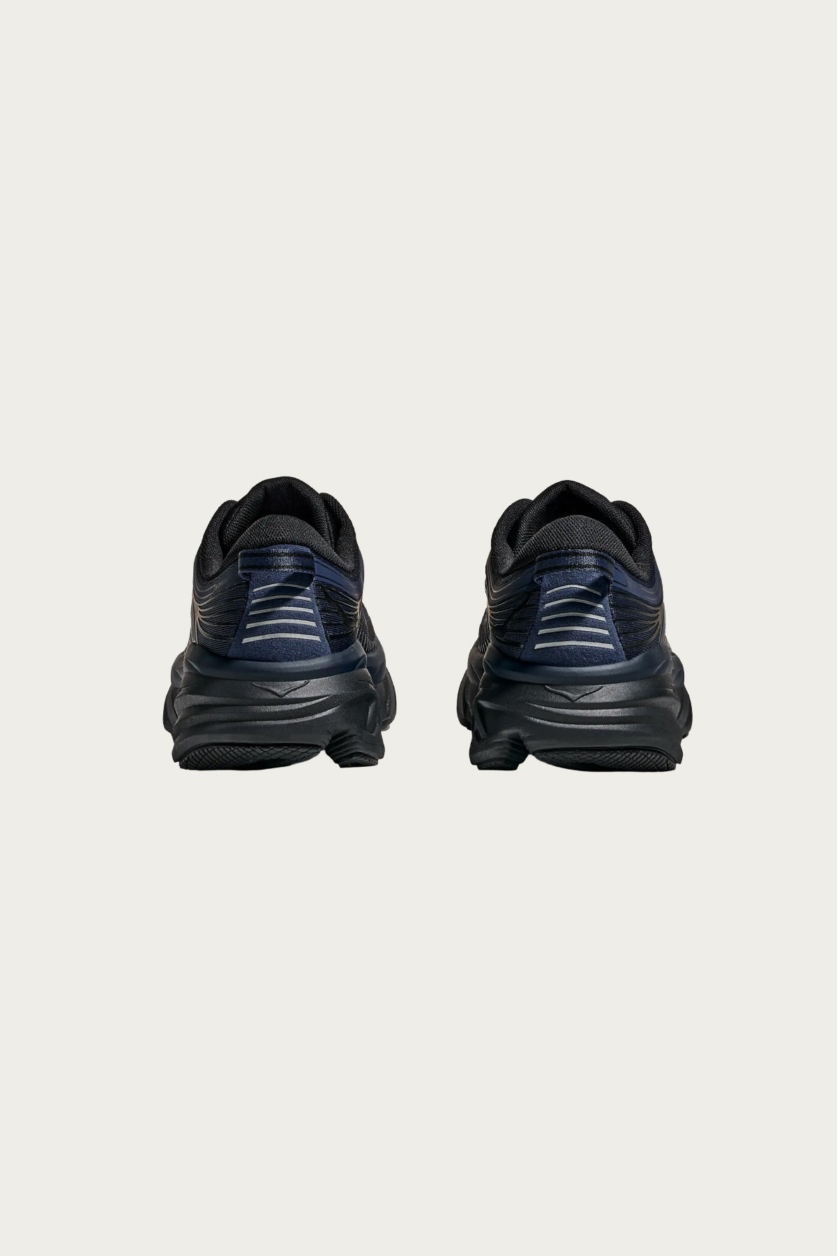 HOKA - M Bondi 7 - Varsity Navy/Black - Canoe Club