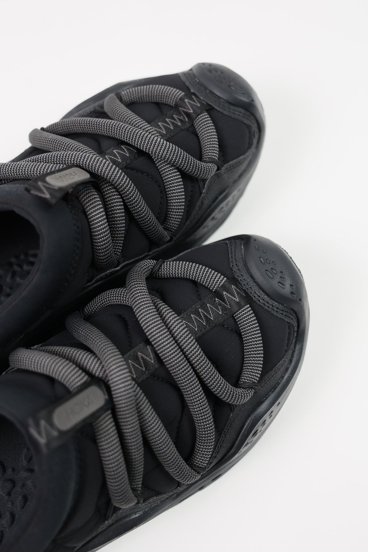 HOKA - Ora Primo - Black - Canoe Club
