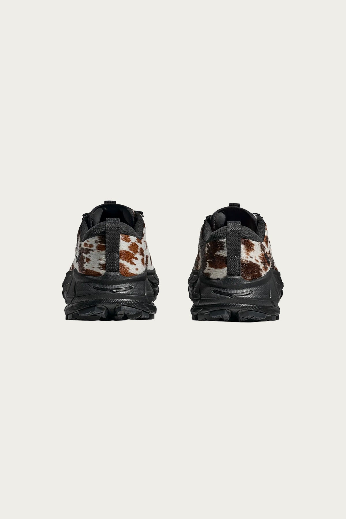 HOKA - Tor Summit+ - Pirate Black - Canoe Club