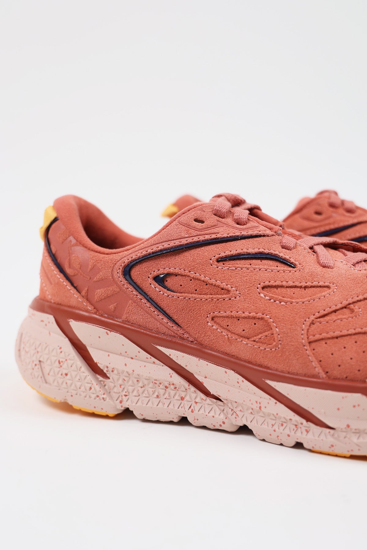 HOKA - U Clifton L Suede - Earthenware/Hot Sauce - Canoe Club