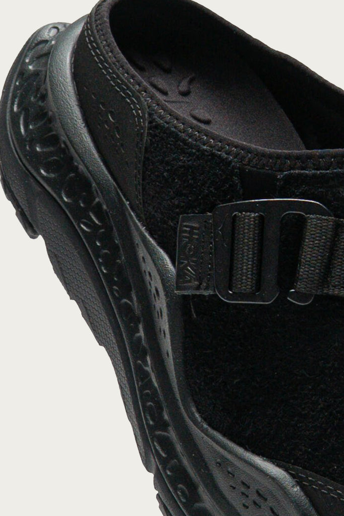 HOKA - U Ora Primo EXT - Black/Black - Canoe Club