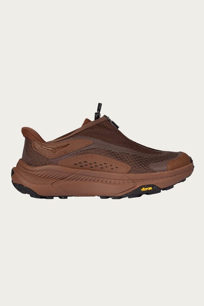 ホカオネオネ　U PROJECT TRANSPORT Hoka U Project Transport | Mineral Brown/Walnut | Canoe Club