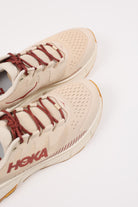 HOKA - U Skyline X - Shifting Sands/Eggnog - Canoe Club