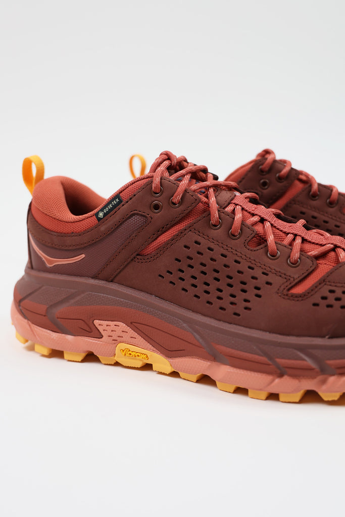 HOKA - U Tor Ultra Lo - Spice/Hot Sauce - Canoe Club