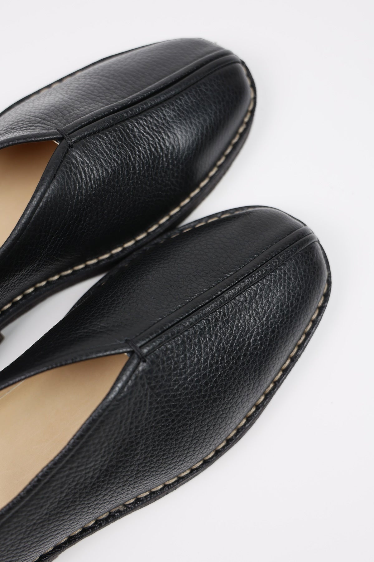 Lemaire - Piped Crepe Slippers - Black - Canoe Club