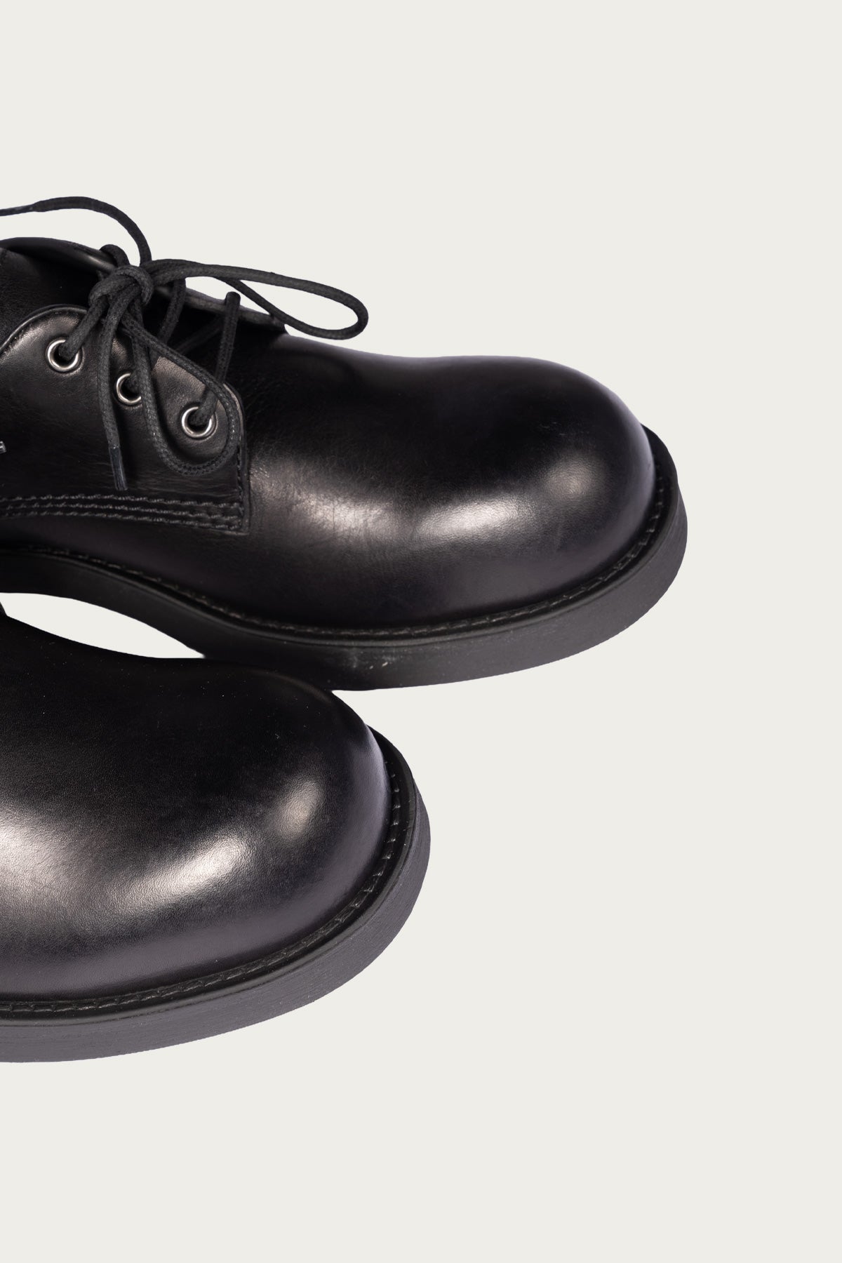 MM6 Maison Margiela - Leather Lace Up Shoe - Black - Canoe Club