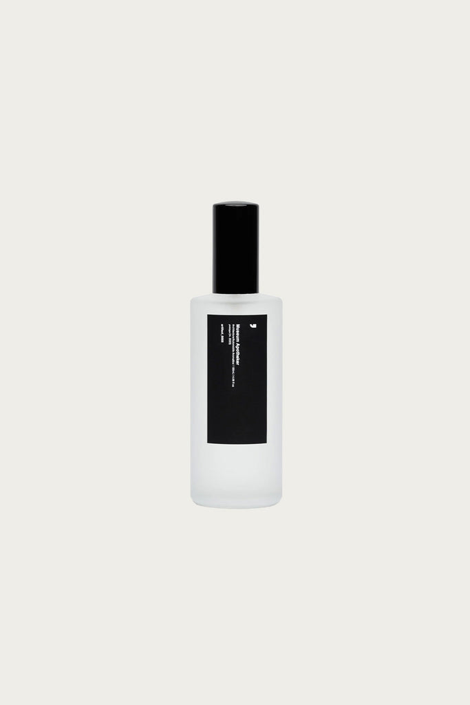 Museum Apotheker - Architecture/Automobile Aromatics - 120mL - Artifact_0003 - Canoe Club