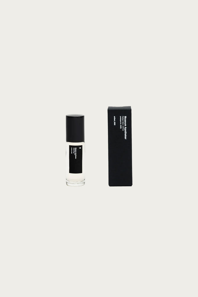 Museum Apotheker - Roll-On Parfum - 5mL - Artifact_0002 - Canoe Club