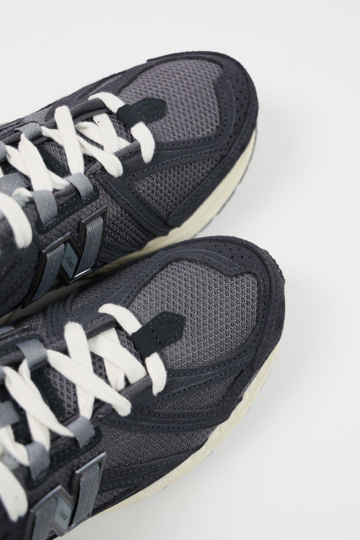 New Balance - 1906F - Black/Brown - Canoe Club