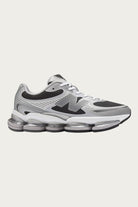 New Balance - 2000 - Silver Metallic/Faded Black - Canoe Club